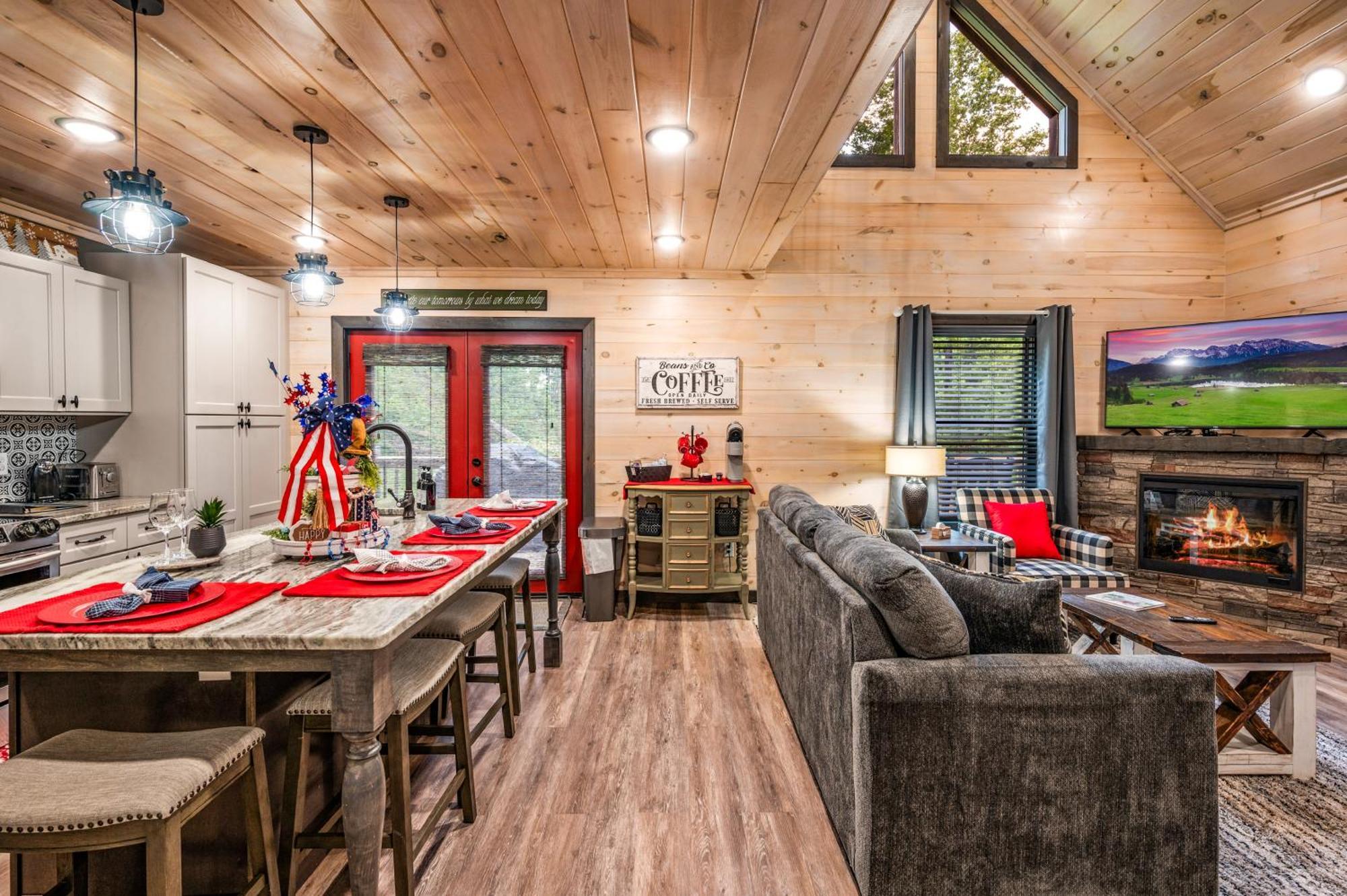 Lil Cabin In The Cove! Mtn Views, Theater, Hot Tub, Games, King Beds, Prime Location! セバービル エクステリア 写真